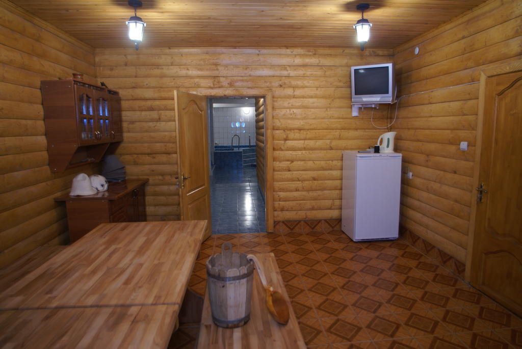 Hotel Europa Rachiw Exterior foto